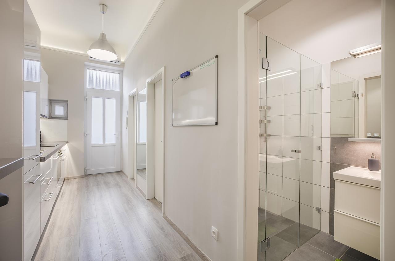 Kings Cross Apartment بودابست المظهر الخارجي الصورة