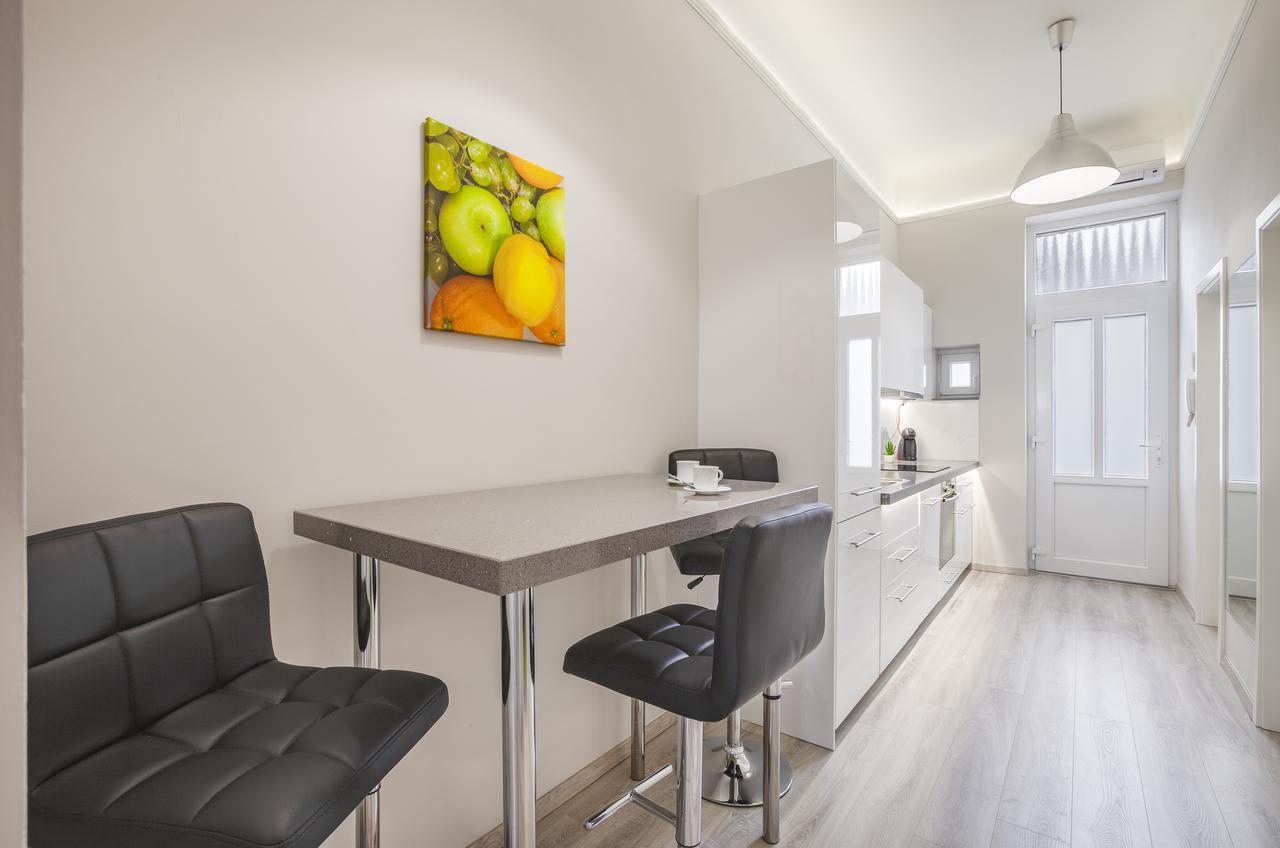 Kings Cross Apartment بودابست المظهر الخارجي الصورة